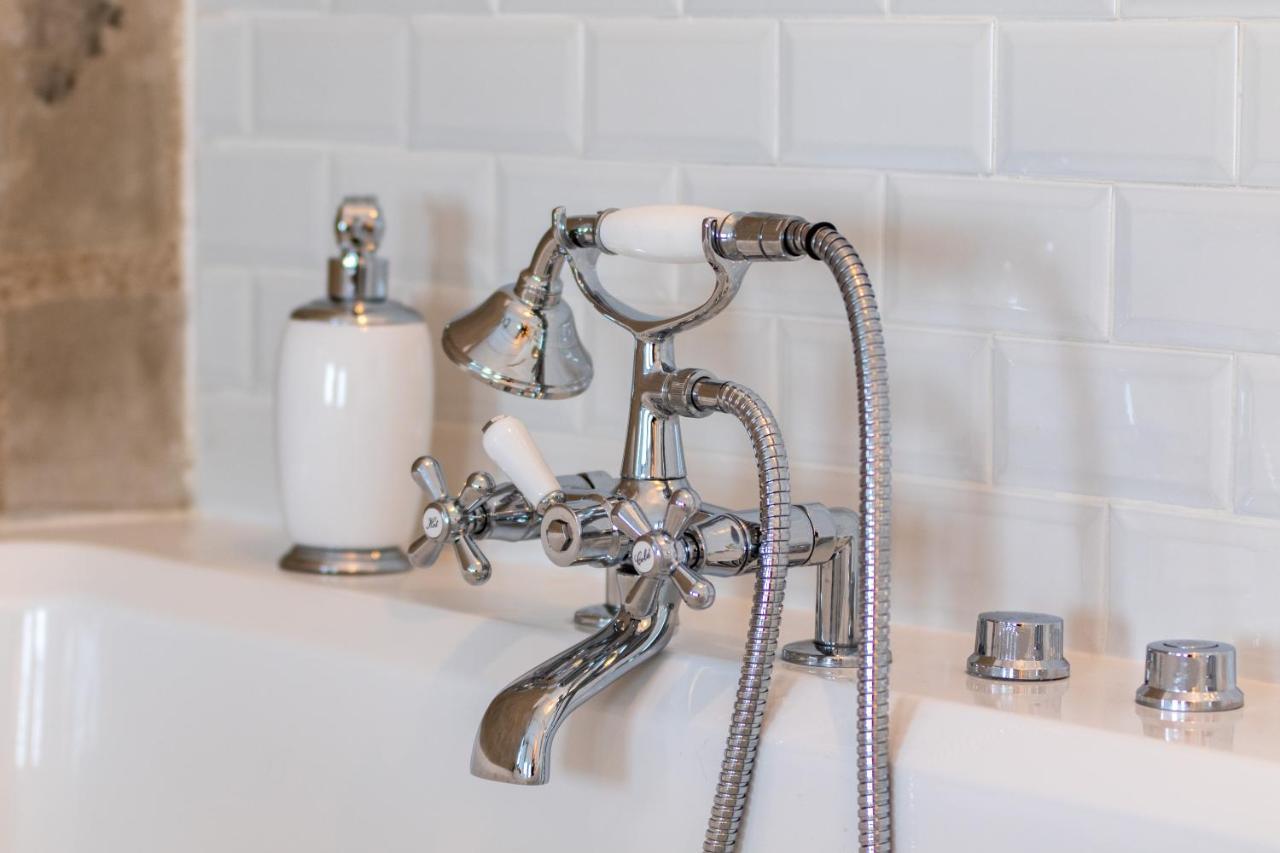 Love Room Boheme Les Petits Plaisirs Angers Bagian luar foto